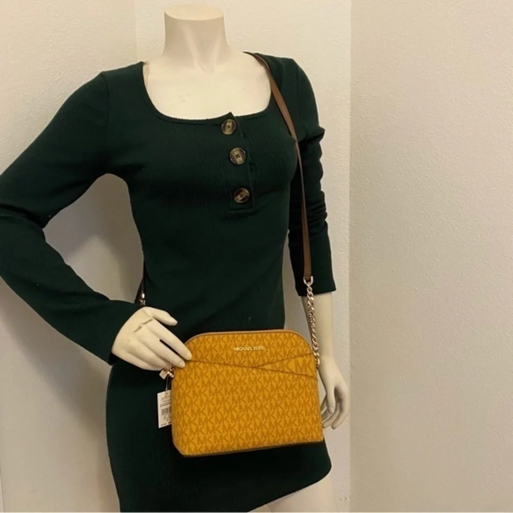 New Michael Kors Jet Set Travel Medium Logo Dome Crossbody Bag - Picture 5 of 13